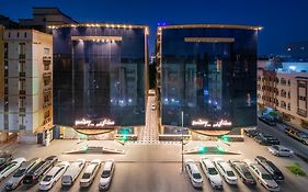 Sunday Red Sea Fountain Alhamra Formerly Vivid Plaza Hotel